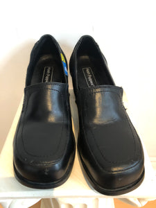 Hush Puppies Black Leather Heels, Size 8.5 US Womens Chunky Heel Loafer Style Shoe
