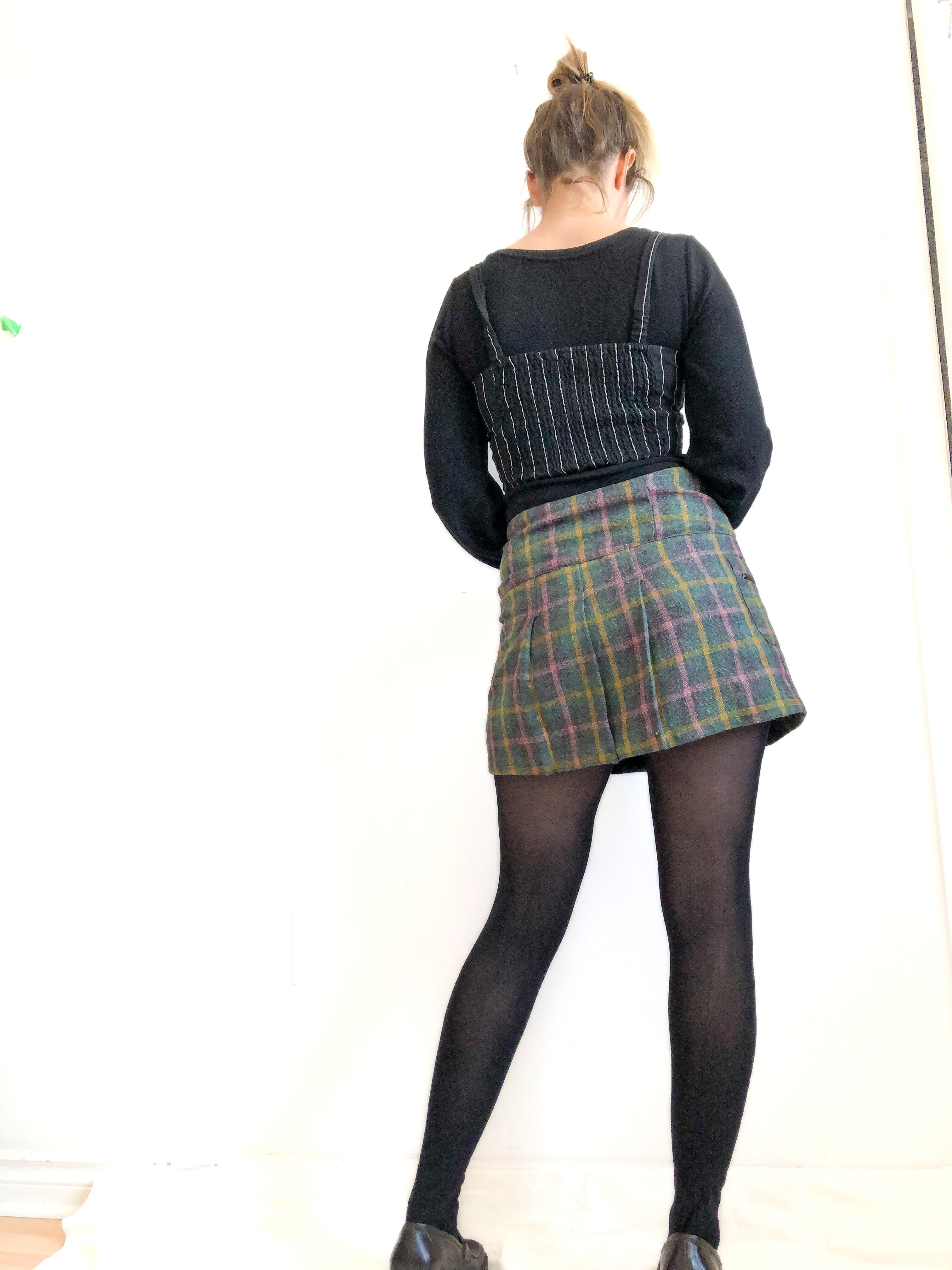 Y2K Pleated Plaid Mini Skirt, Wool Tweed Cargo Pocket Skirt, Mid Rise 29"