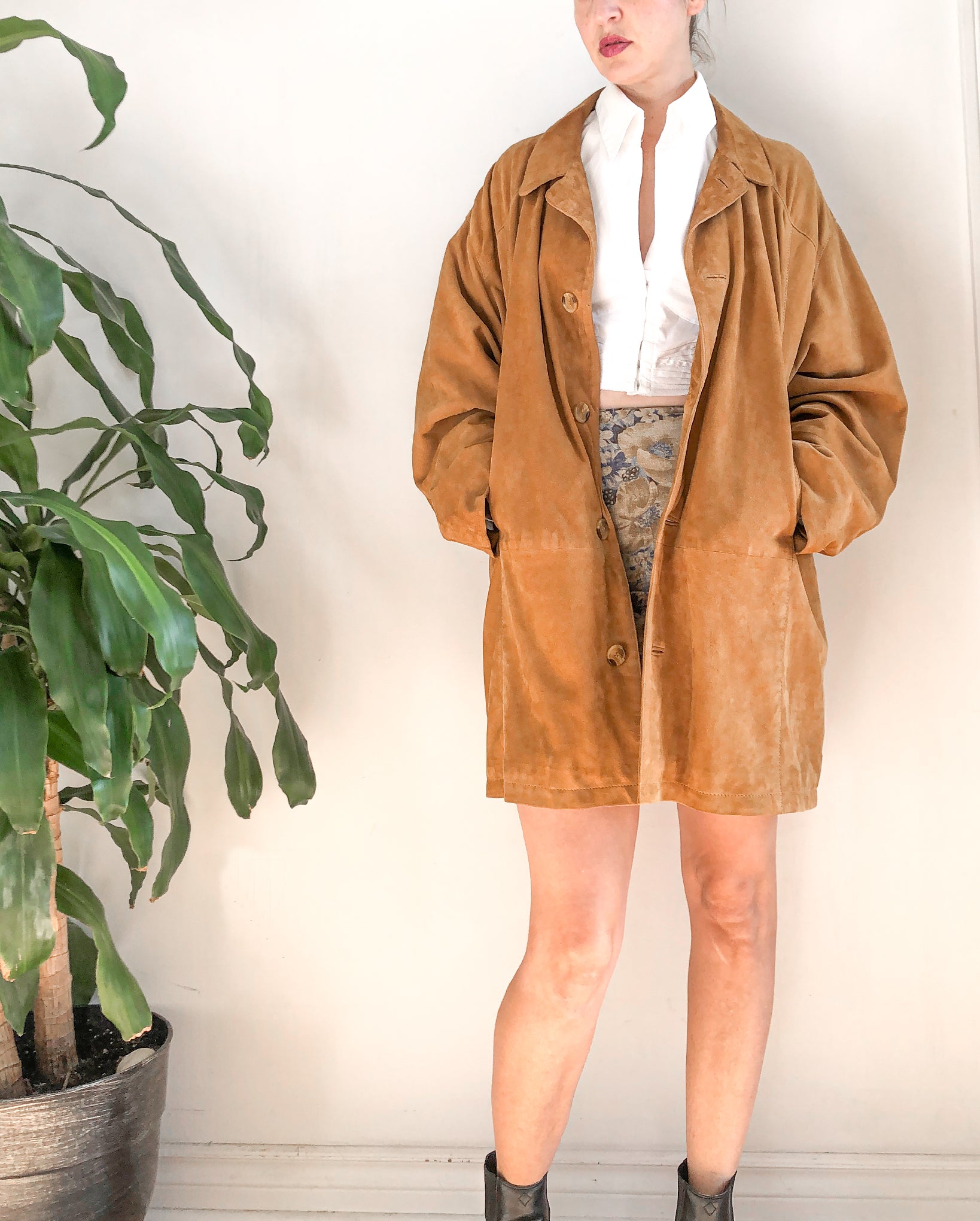 Guy Laroche Caramel Suede Coat, Unisex Fall Vintage Brown Leather Jacket, Made in Canada