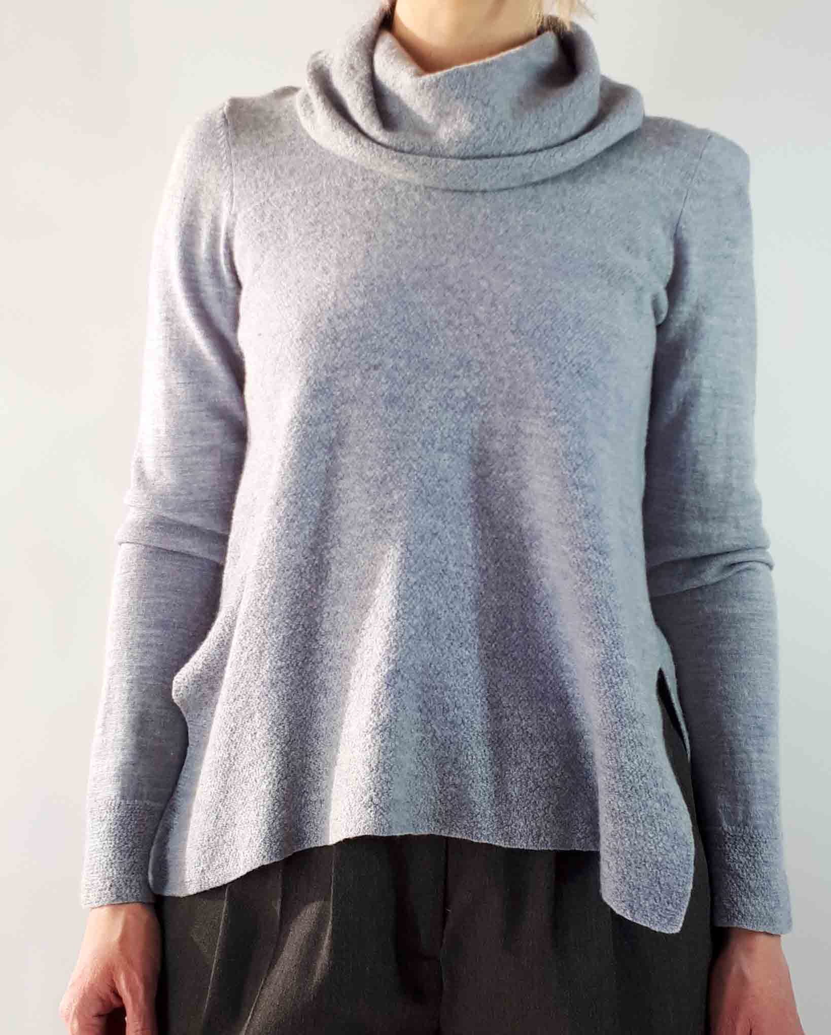Adrienne Vittadini Grey Merino Wool Turtleneck Sweater