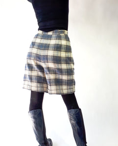 Vintage Cotton Tweed Plaid Shorts, High Rise Waist 27" Made in Canada