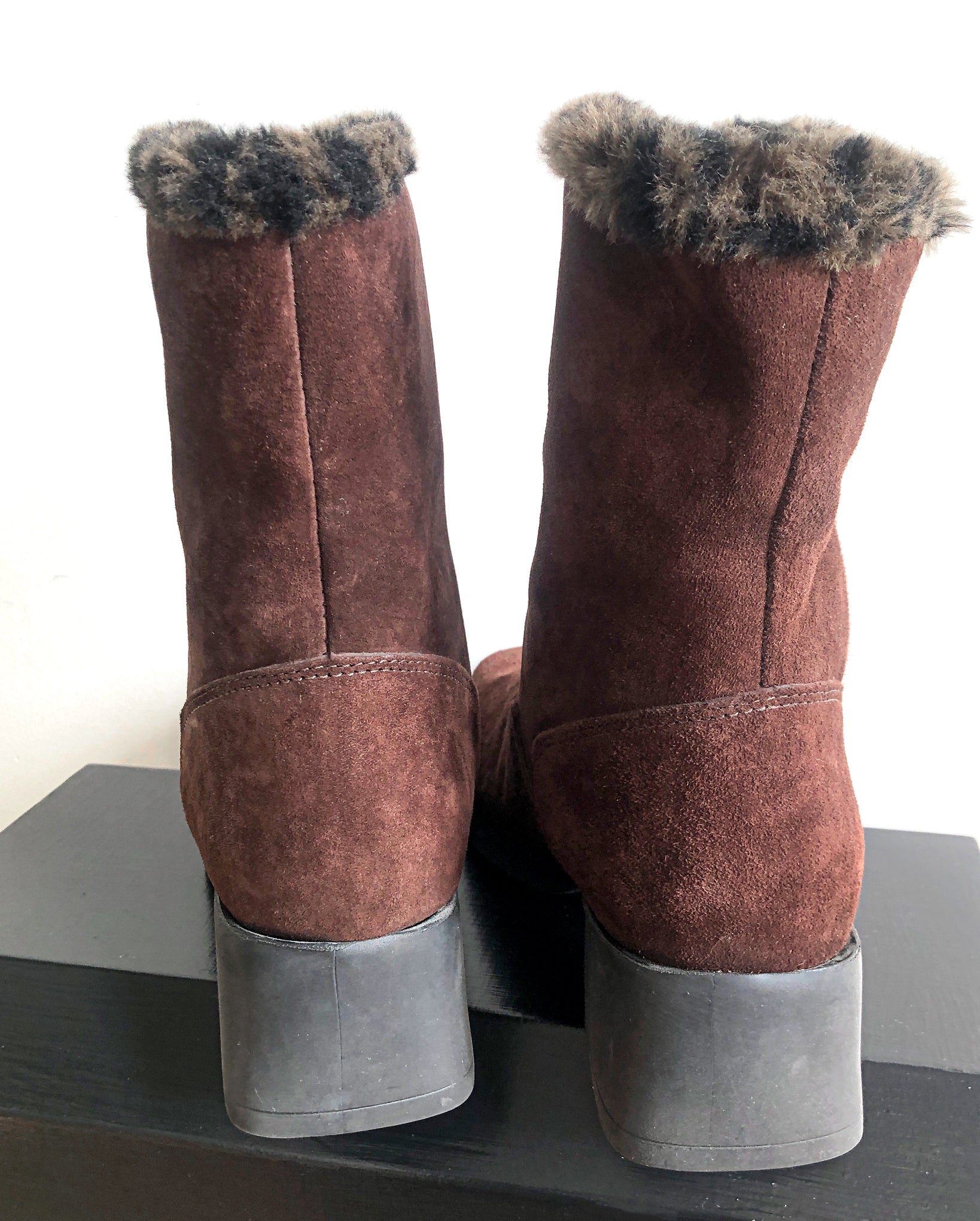 Deadstock 90s Brown Suede Winter Boots Size 9, With Chunky Square Heel By Kamouraska Made in Canada