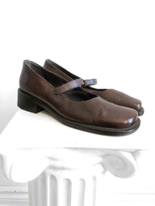 Size 38 Mary Jane Shoes, Brown Leather Vintage 1990s Pegabo Shoes Made in Italy