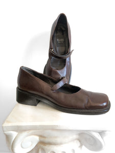 Size 38 Mary Jane Shoes, Brown Leather Vintage 1990s Pegabo Shoes Made in Italy